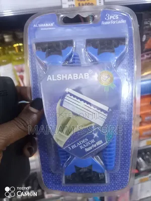 Alshabab 3-Blade Disposable Razors in a Blue Package.