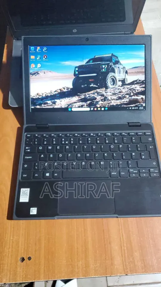 Laptop Lenovo 100e 4GB AMD SSD 60GB