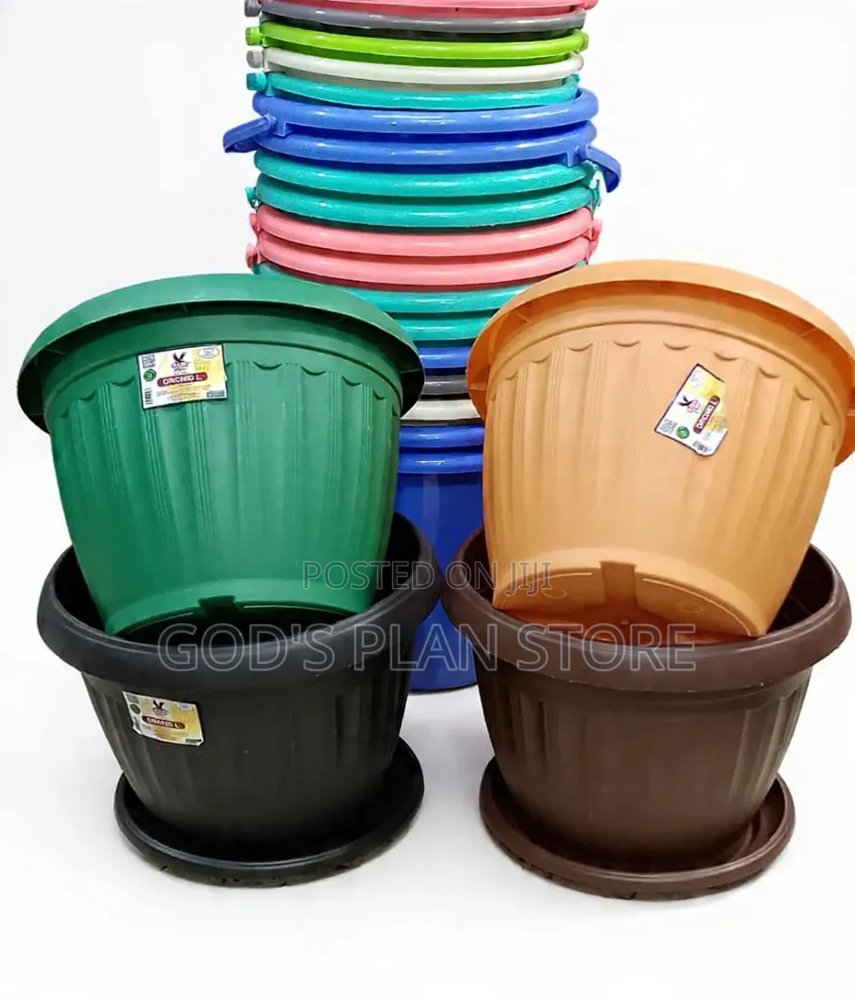 Broad Plastic Flower Pots Plastic Flower Pots