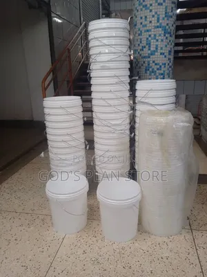 Metallic Handle Plastic Empty Paint Buckets 20litres