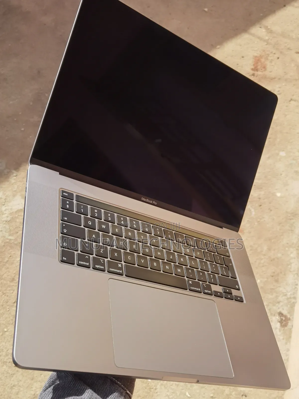 Laptop Apple MacBook Pro 2019 16GB Intel Core i7 SSD 512GB