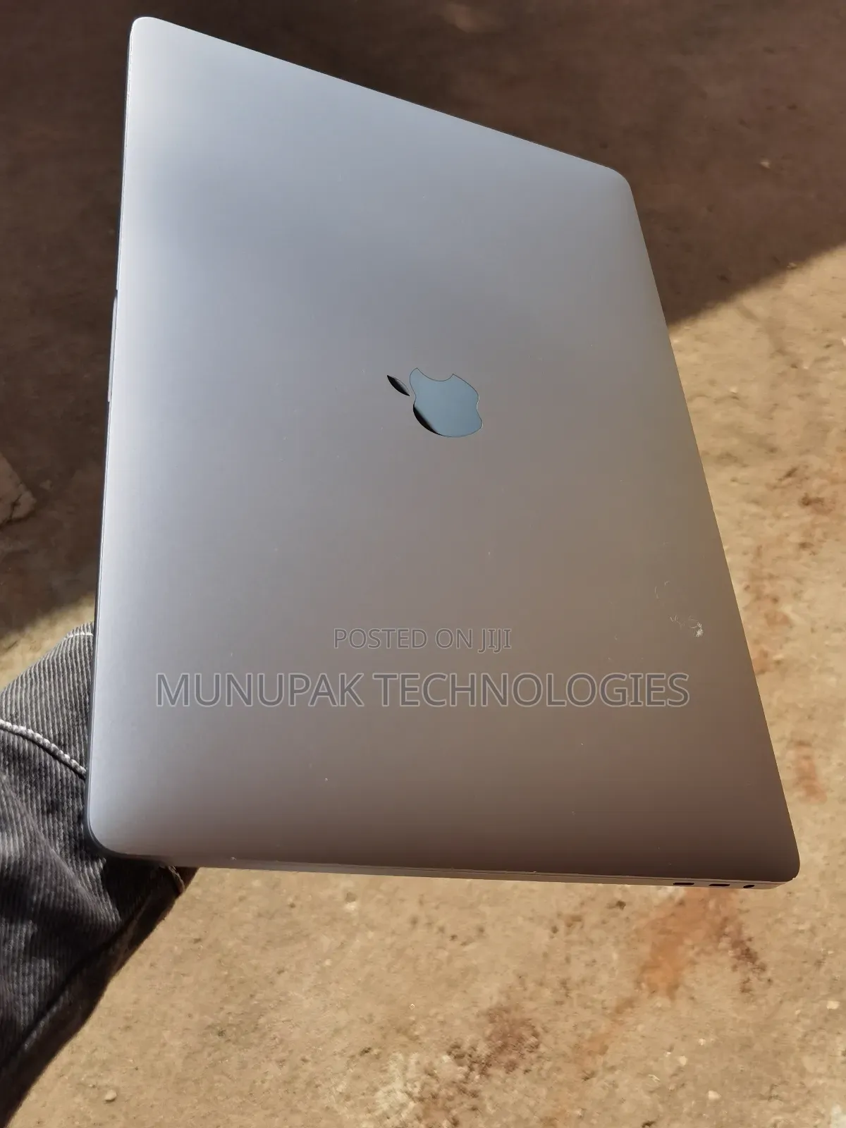 Laptop Apple MacBook Pro 2019 16GB Intel Core i7 SSD 512GB