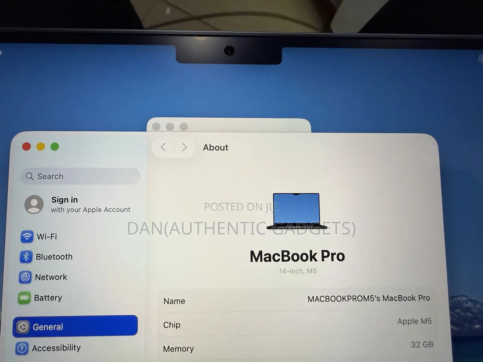 New Laptop Apple MacBook Pro 2025 M5 14-inch 32GB Apple M5 SSD 1T