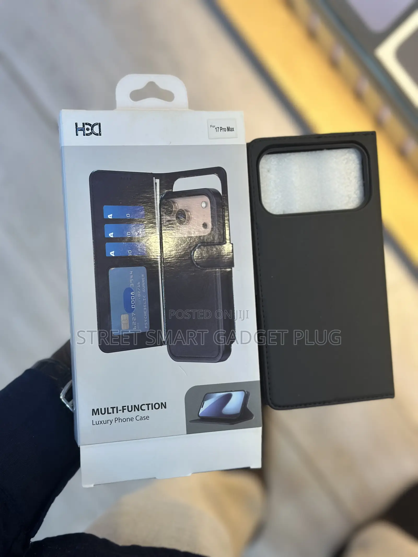 iPhone 17pro Max Flip Cases