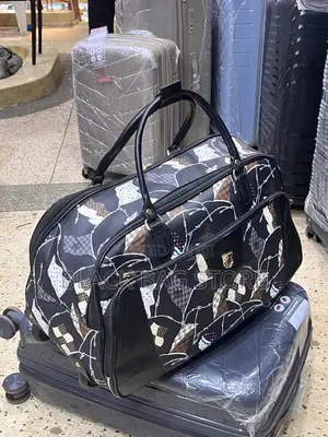 Leather Travel Bag-Black