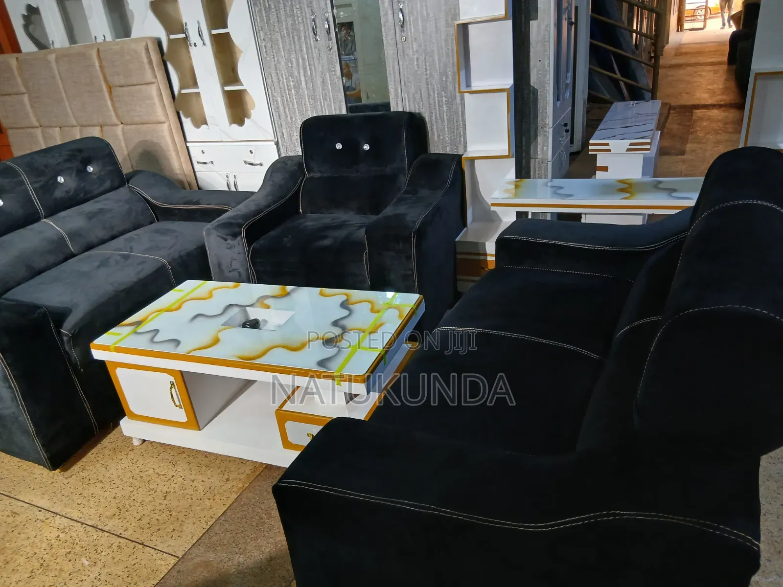 Well Designed Five Seater Sofa
