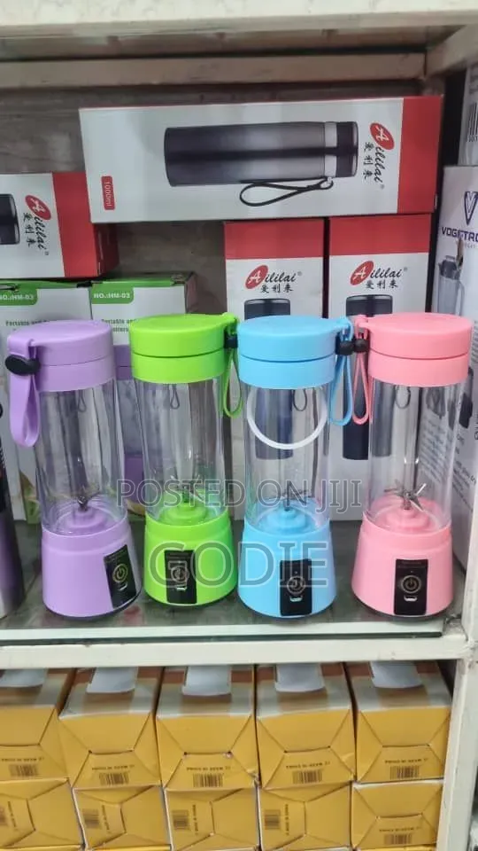 Usb-Rechargeable Blender 380ml Capacity.