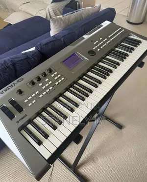 Yamaha Mm6 Synthesiser Keyboard Piano
