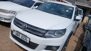 Volkswagen Tiguan 2014 White