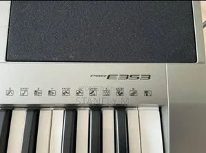 Yamaha PSR E353 Keyboard Piano