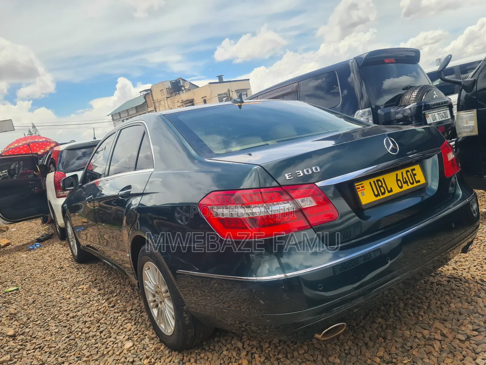 Mercedes-Benz E300 2010 Green