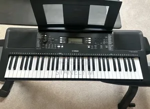 Yamaha PSR E363 Keyboard Piano