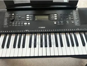 Yamaha PSR E363 Keyboard Piano