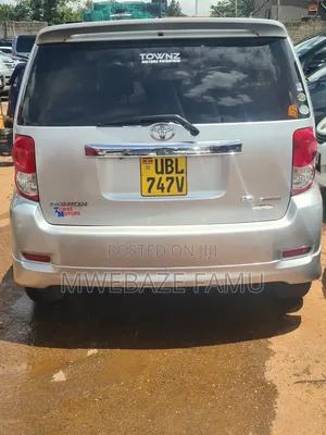 Toyota Corolla Rumion 2008 Silver