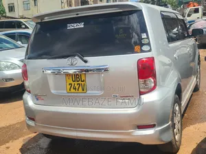 Toyota Corolla Rumion 2008 Silver