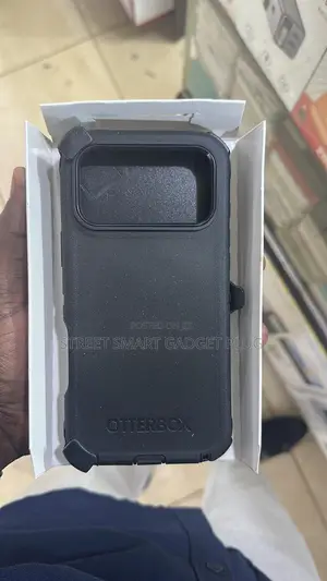 Outterbox Defender Cases iPhone 17 Max