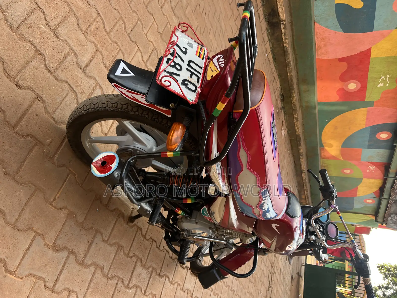 Bajaj CT 125X 2023 Red