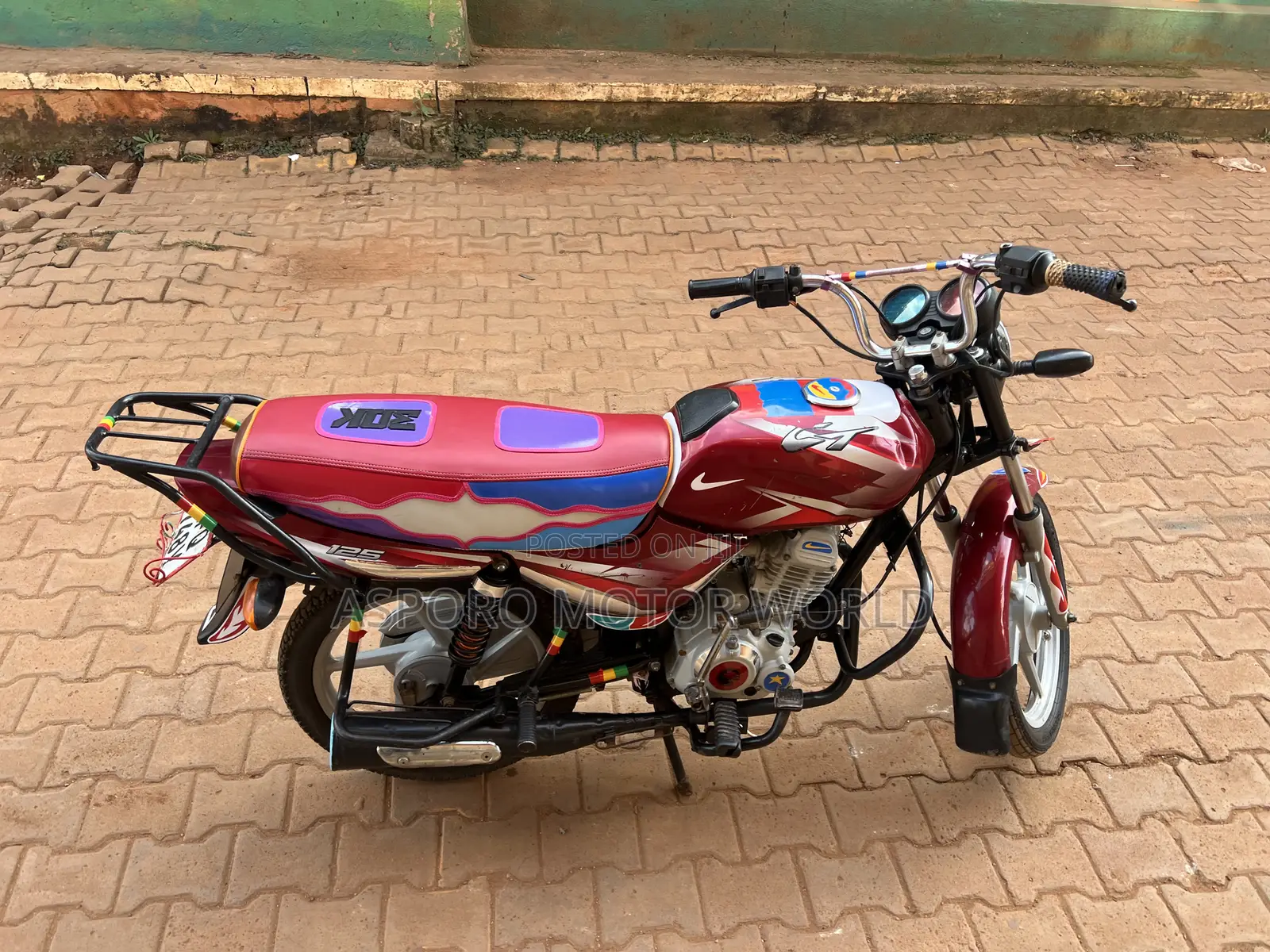 Bajaj CT 125X 2023 Red
