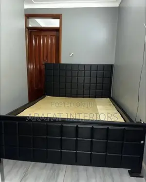 5by6 Luxury Black Tiled Bed