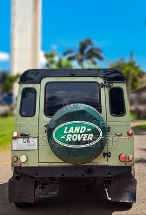 Land Rover Defender 2011 Gray