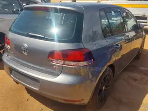Volkswagen Golf 2012 Gray