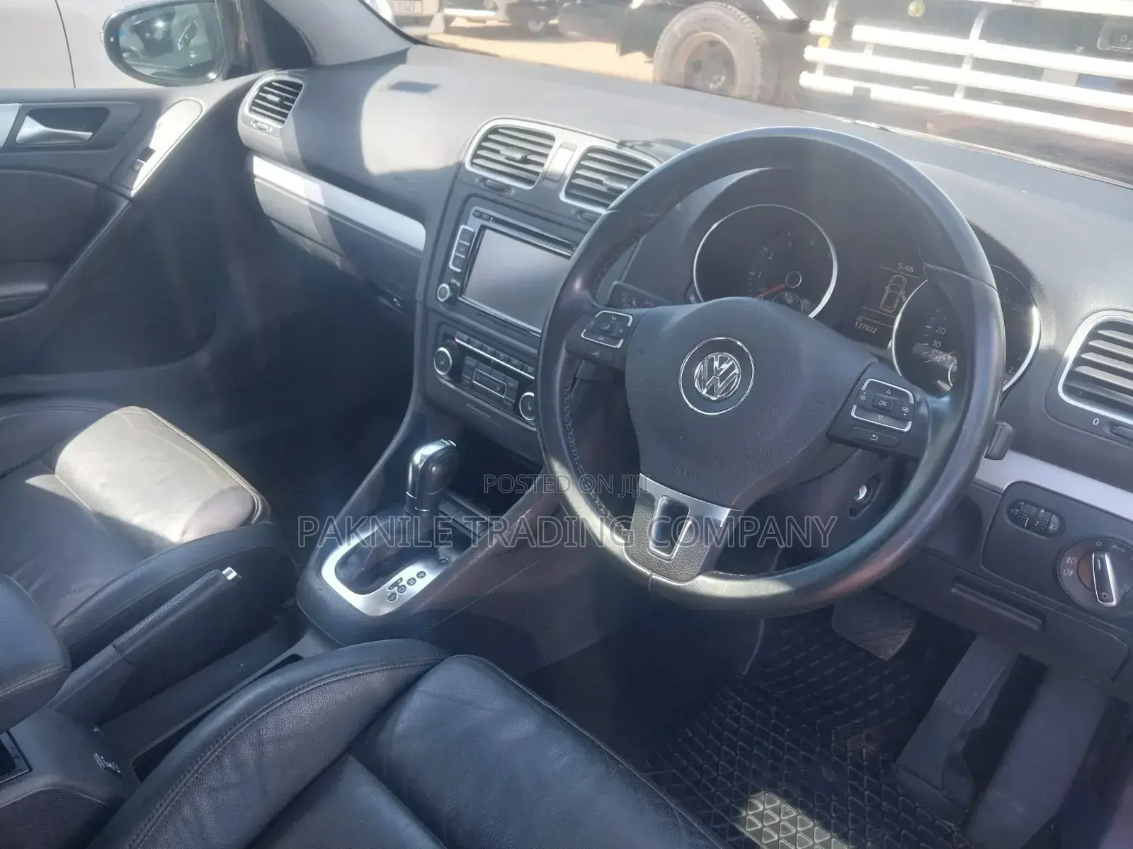Volkswagen Golf 2012 Gray