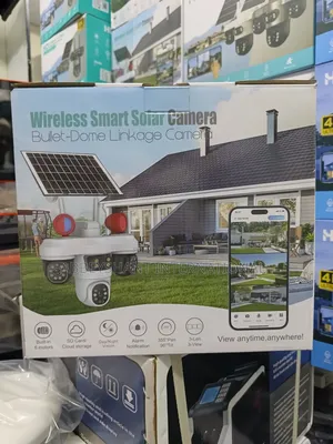 Wireless Smart Solar-Powered Security Camera 3-Lens