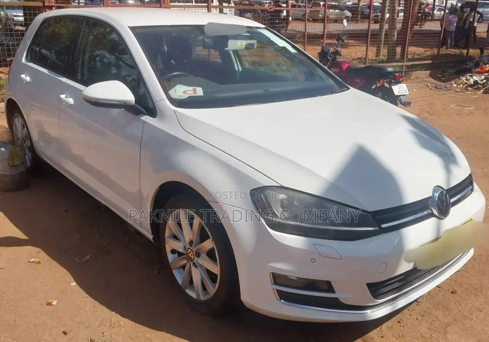 Volkswagen Golf 2016 White