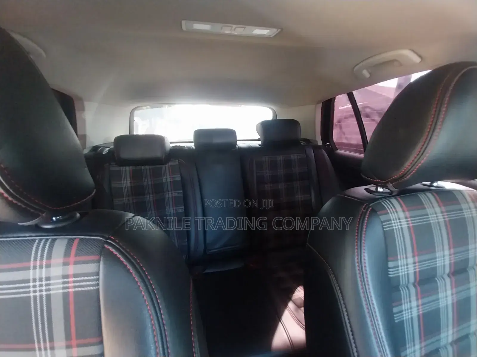 Volkswagen Golf 2017 Maroon