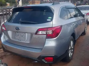 Subaru Outback 2016 Silver