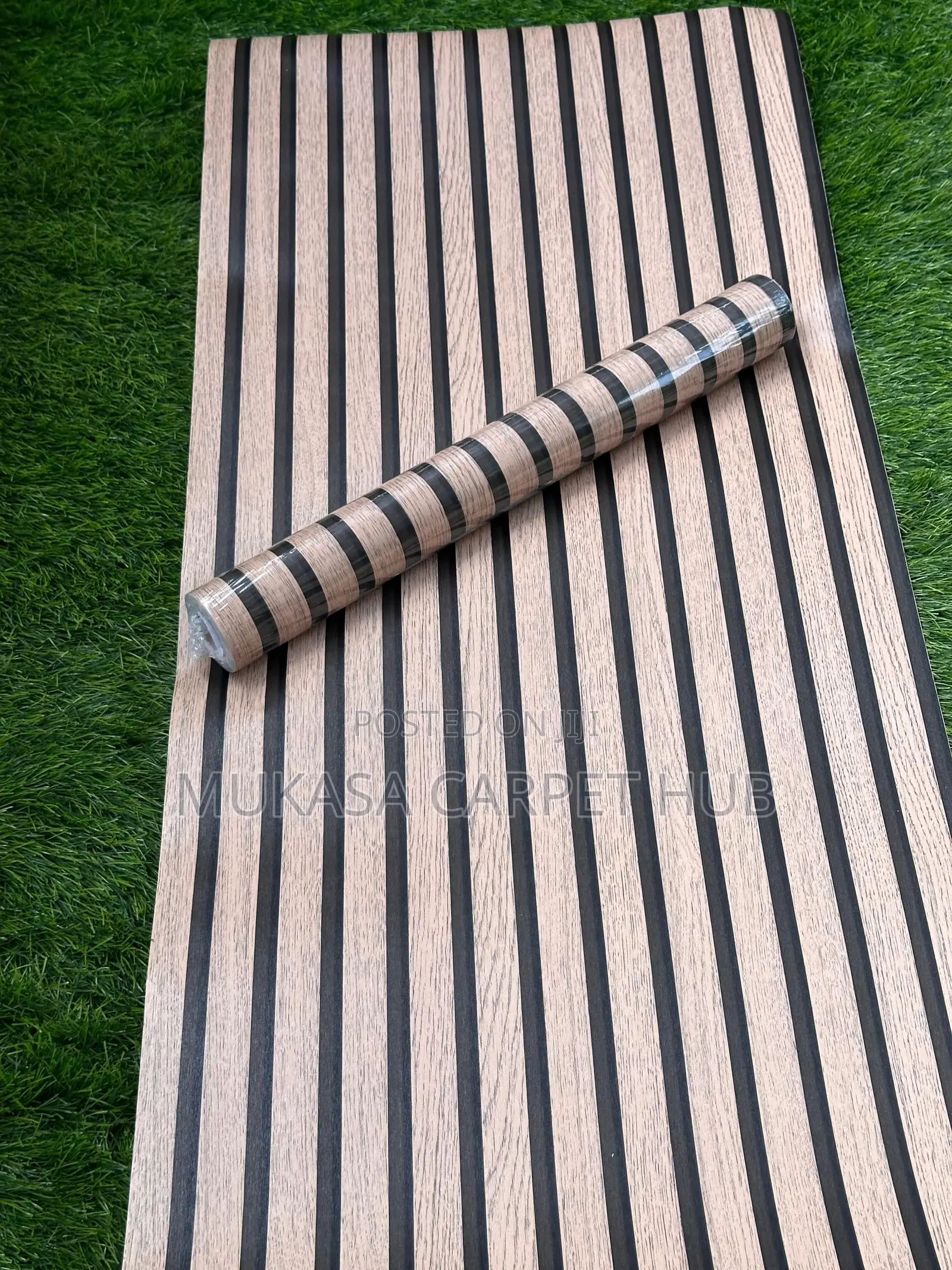 Textured Wall Paper for Modern Interior Design