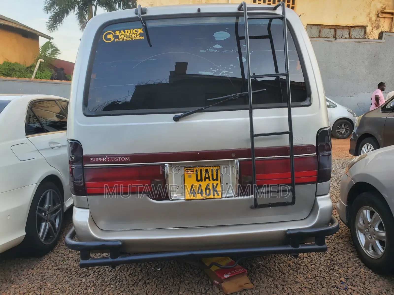 Toyota Grand HiAce 2005 Silver