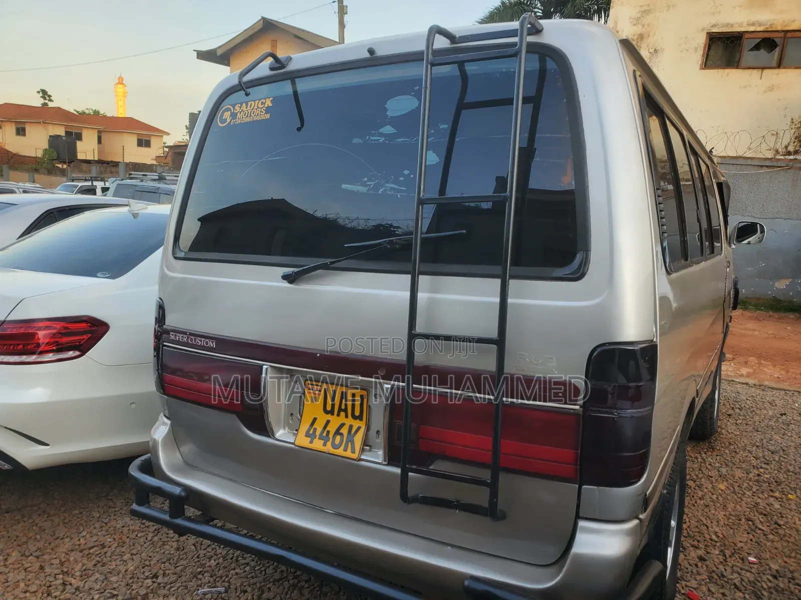 Toyota Grand HiAce 2005 Silver