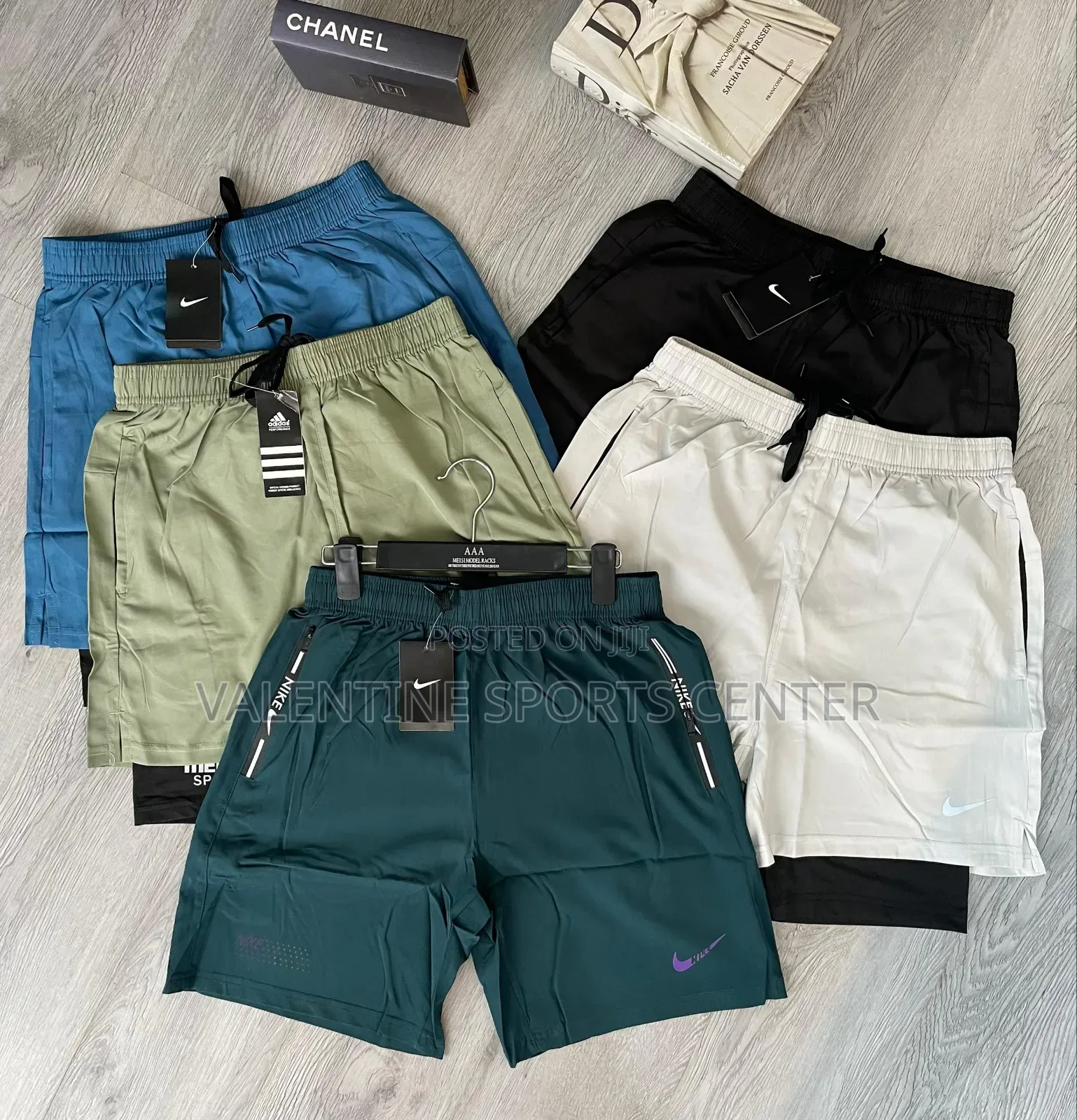 Chanal Working Online Adidas Original Material
