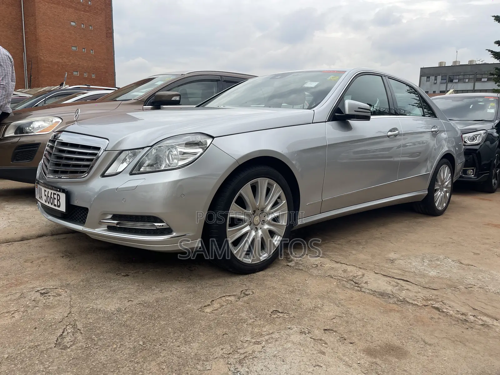 Mercedes-Benz E300 2011 Silver