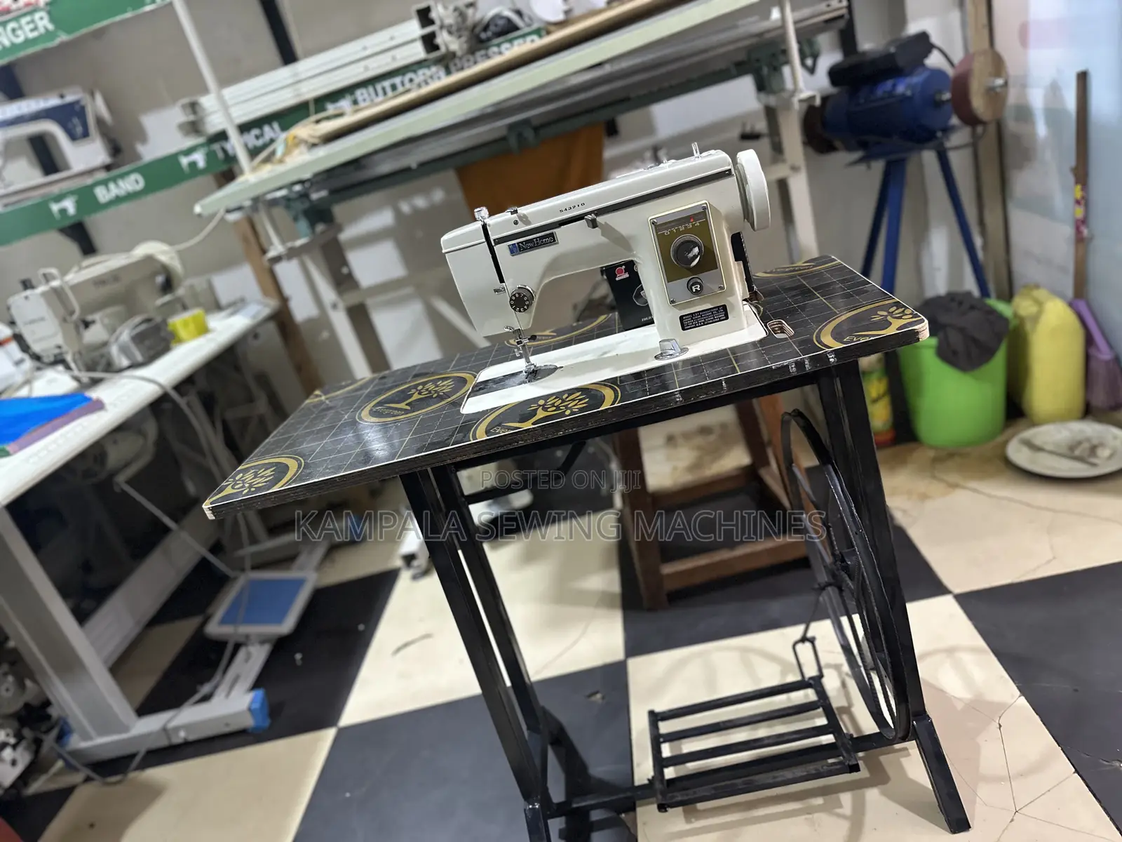 Japan Used Zigzag Sewing Machines Available Complete