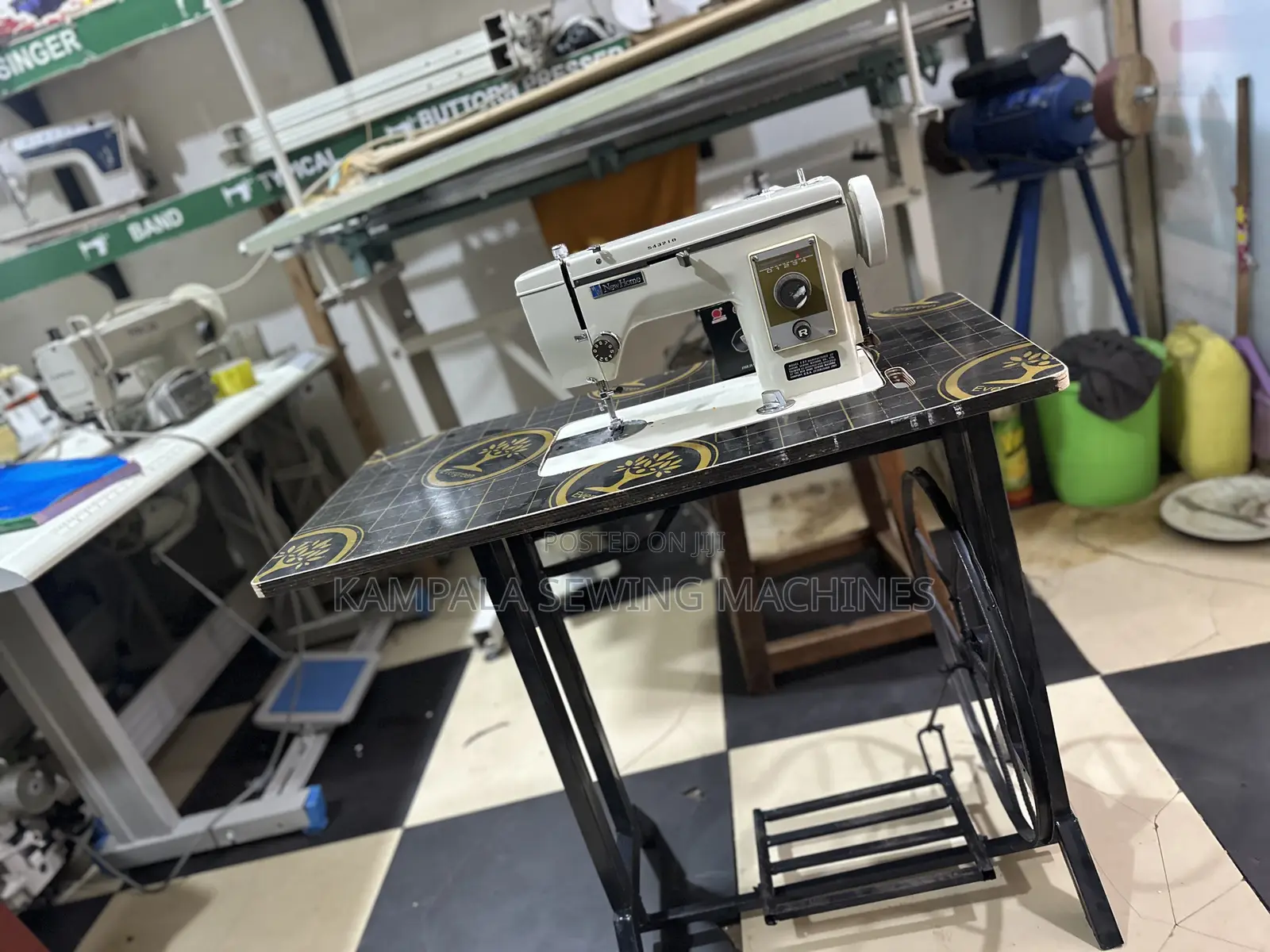 Japan Used Zigzag Sewing Machines Available Complete