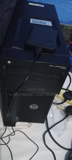 Desktop Computer Dell Precision 7910 8GB Intel Core i7 HDD 500GB