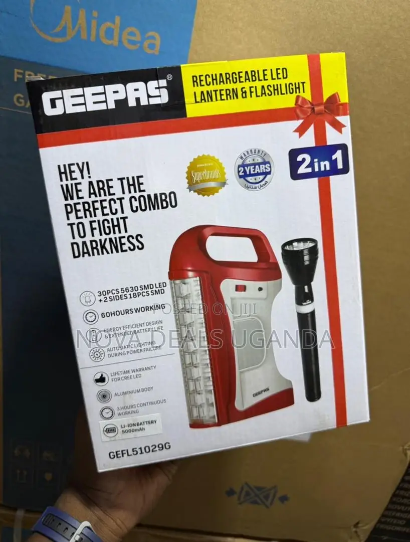 Geepas Rechargeable Led Lantern + Torch Long Battery Brand New
