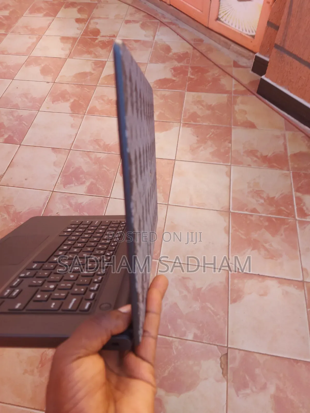 Laptop Dell Inspiron 14 3452 4GB Intel Core i3 HDD 500GB