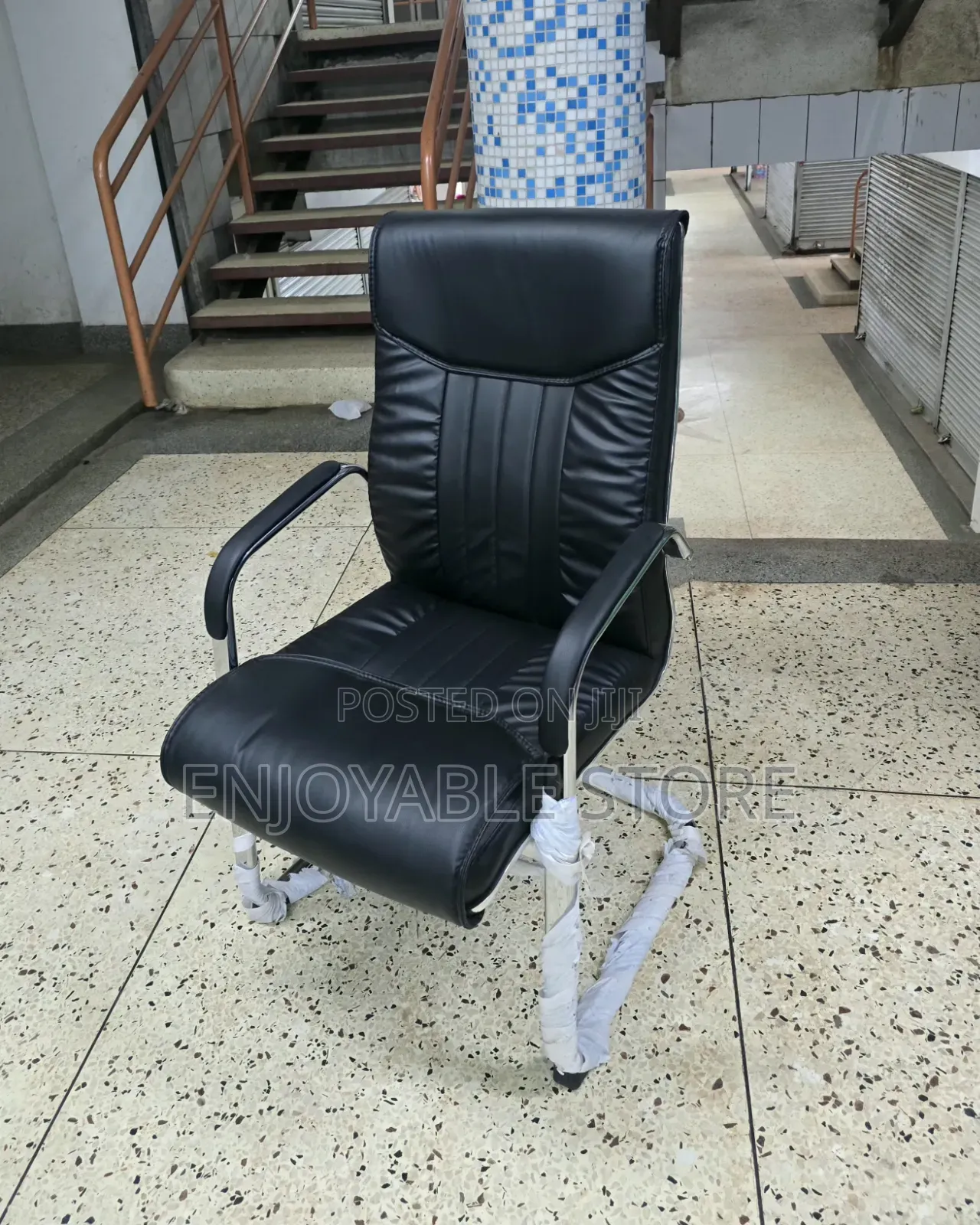 Boadroom Leathered Office Chair Office Chair