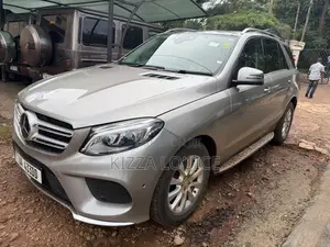 Mercedes-Benz GLE-Class 2016 Gold