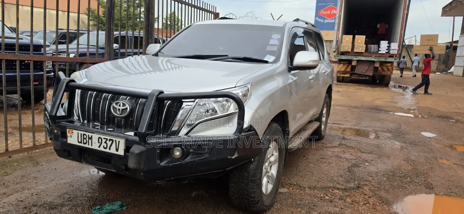 Toyota Land Cruiser Prado 2015 Silver