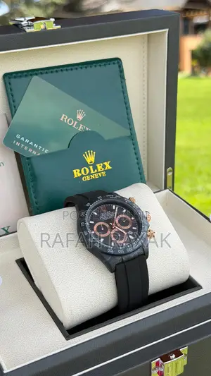Black Dial Version of Rolex Cosmograph Timepiece