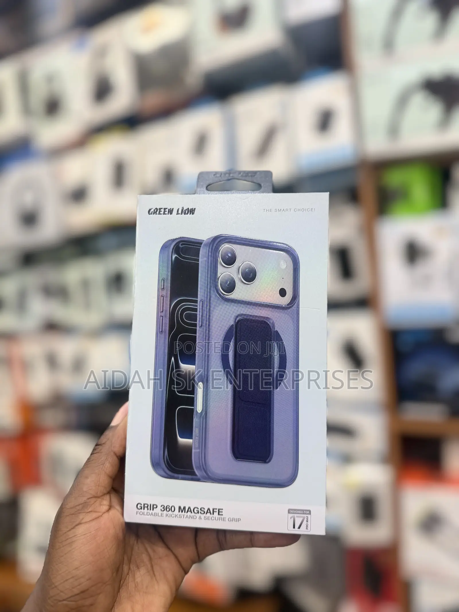 Green Lion Magsafe Grip Case for iPhone 17 Pro Max