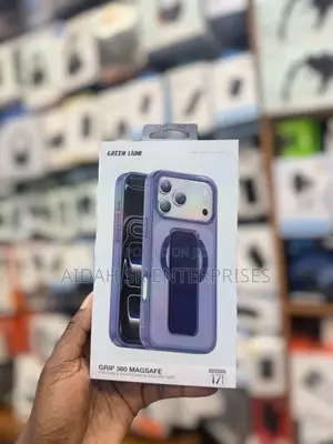 Green Lion Magsafe Grip Case for iPhone 17 Pro Max