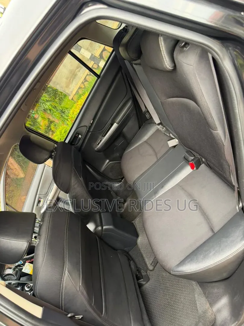 Subaru Impreza 2016 Black