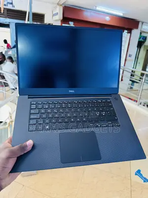 Laptop Dell Precision 5540 16GB Intel Core i7 SSD 256GB
