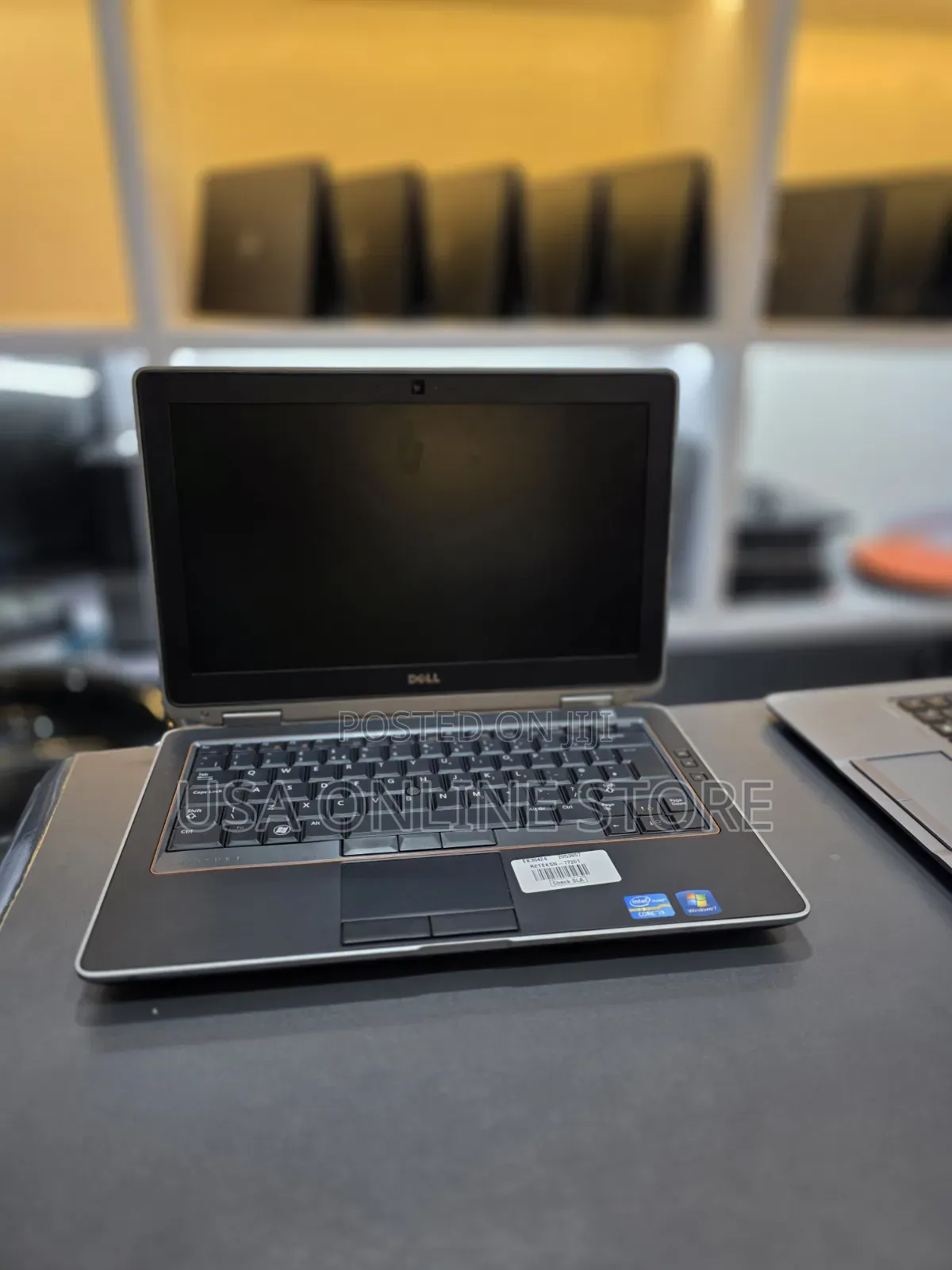 Laptop Dell 8GB Intel Core i3 HDD 500GB
