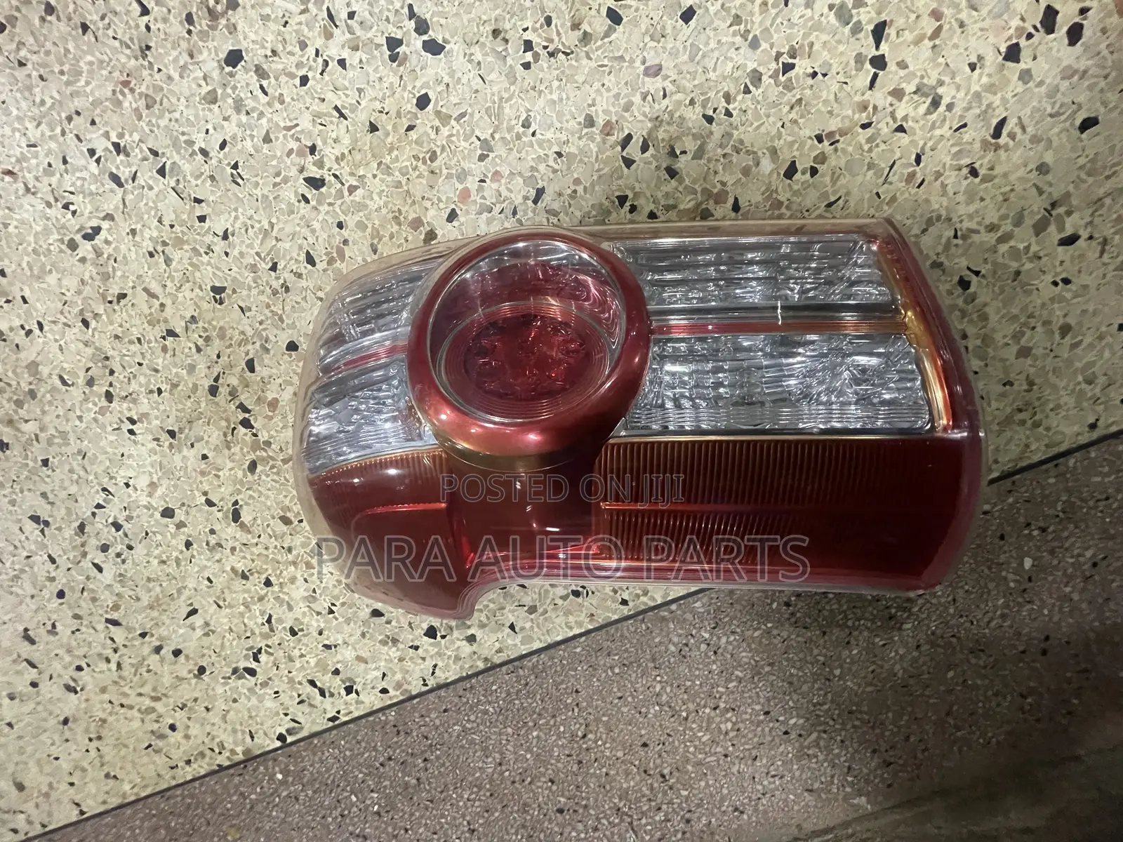 Raum Taillight